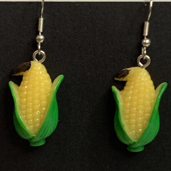 Corn Earring, Funny Food Earring, Gift Idea, Picnic Jewelry, Silly Earring, Corn - Picture 2 of 6